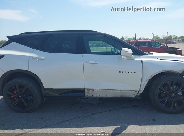 3GNKBERS4NS208068 2022 CHEVROLET BLAZER White Rear interior view