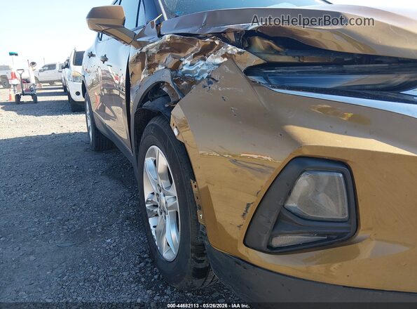 3GNKBGRS0KS612170 2019 CHEVROLET BLAZER Золотой Вид спереди