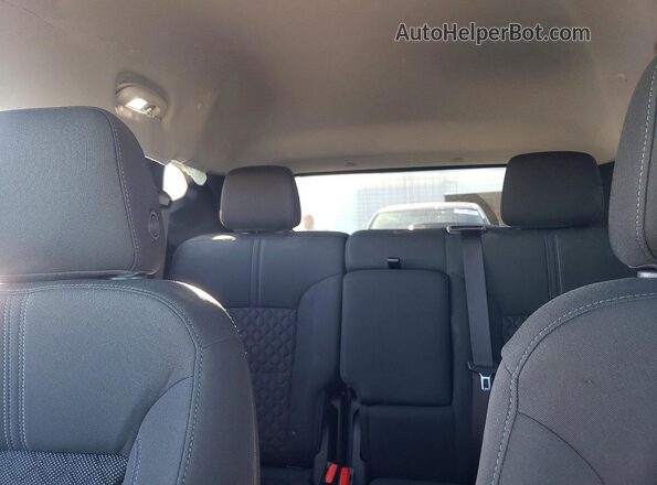 3GNKBHR45NS114879 2022 CHEVROLET BLAZER Silver Rear seats view