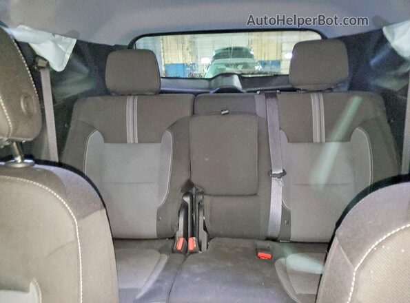3GNKBHR45SS233785 2025 CHEVROLET BLAZER Silver Հետևի նստատեղերի տեսք