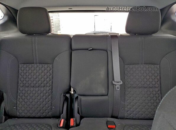 3GNKBHR4XNS178433 2022 CHEVROLET BLAZER Silver Вид задніх сидінь