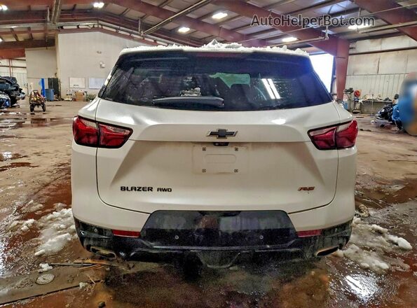 3GNKBKRS2MS582711 2021 CHEVROLET BLAZER White უკანა ხედი