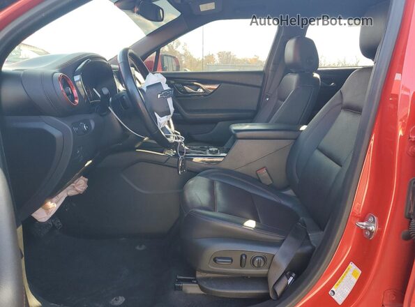 3GNKBKRS9MS515491 2021 CHEVROLET BLAZER Red Front interior view
