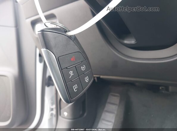 3GPKHWRM8SS501223 2025 HONDA PROLOGUE White Առջևի վահանակի տեսք