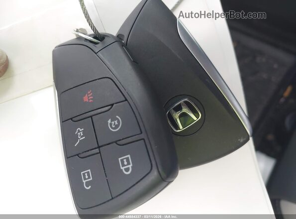 3GPKHXRJ8SS503310 2025 HONDA PROLOGUE White 