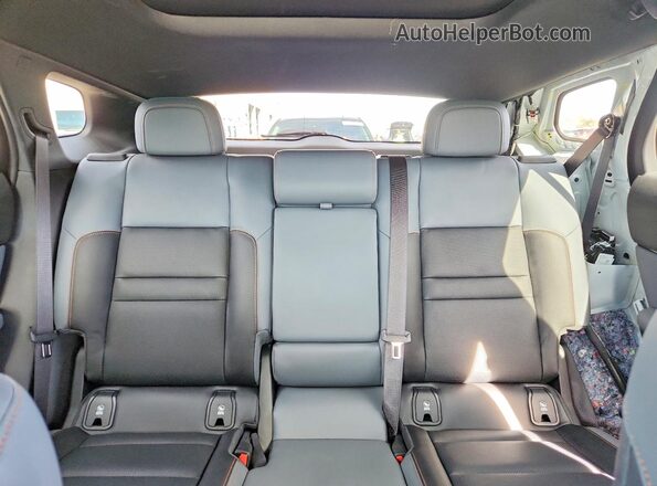 3GPKHZRJ8RS504124 2024 HONDA PROLOGUE White Հետևի նստատեղերի տեսք
