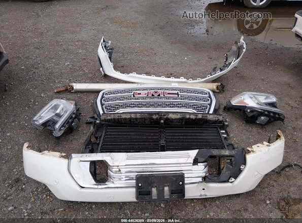 3GTU9FEL2MG454815 2021 GMC SIERRA White Instrument cluster view