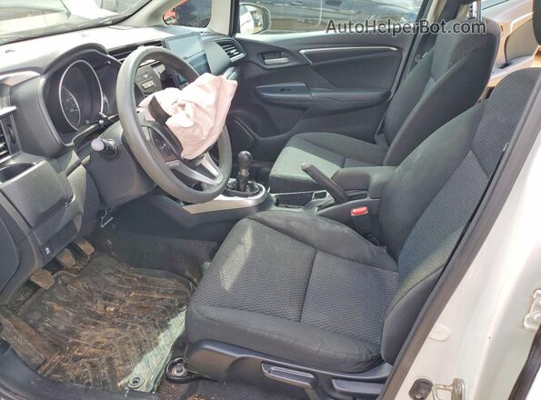 3HGGK5G46KM701660 2019 HONDA FIT White Սալոնի դիմացի տեսք