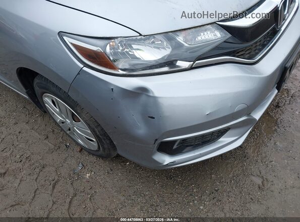 3HGGK5H40JM727409 2018 HONDA FIT Silver Widok z przodu