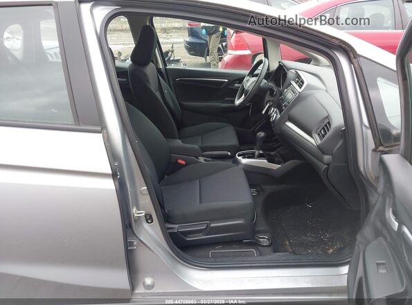 3HGGK5H40JM727409 2018 HONDA FIT Silver Widok wnętrza z przodu