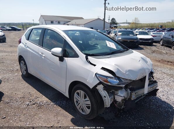 3HGGK5H42KM701296 2019 HONDA FIT White Դիմացի տեսք