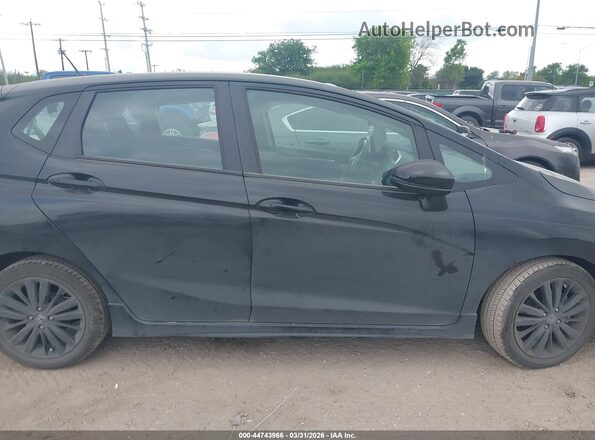 3HGGK5H62JM712640 2018 HONDA FIT Black 