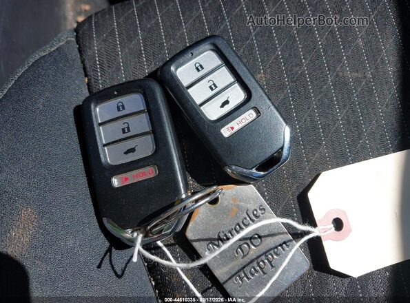 3HGGK5H85JM707126 2018 HONDA FIT White 