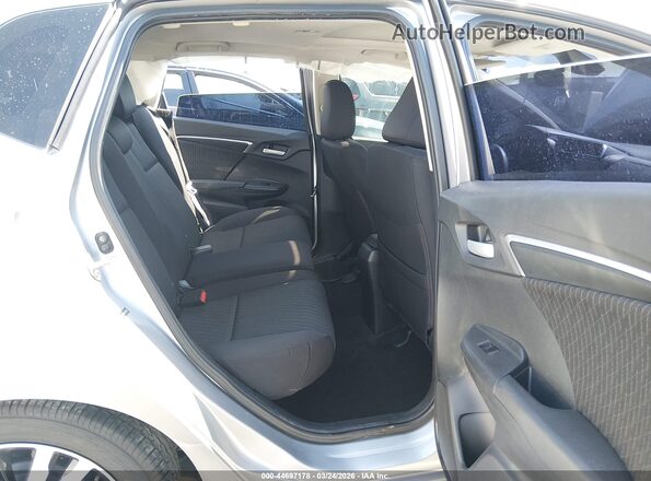 3HGGK5H8XKM702960 2019 HONDA FIT Silver Widok naklejki z numerem VIN