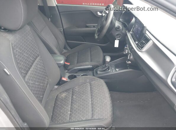 3KPA24AD0ME403674 2021 KIA RIO Silver 