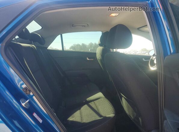 3KPA24AD1ME403246 2021 KIA RIO Blue Vista de los asientos traseros