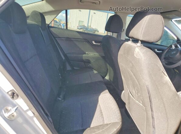 3KPA24AD1ME422573 2021 KIA RIO Silver უკანა სავარძლების ხედი