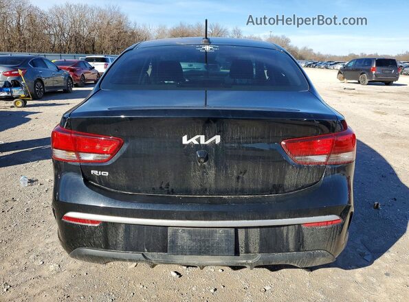 3KPA24AD2NE483979 2022 KIA RIO Black Rear view