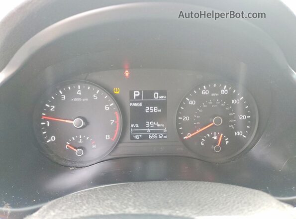 3KPA24AD4ME429243 2021 KIA RIO Red Instrument cluster view