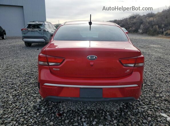 3KPA24AD4ME429243 2021 KIA RIO Red Rear view