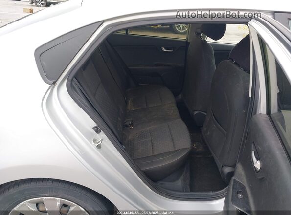 3KPA24AD5LE285622 2020 KIA RIO Silver Vista de la etiqueta del VIN