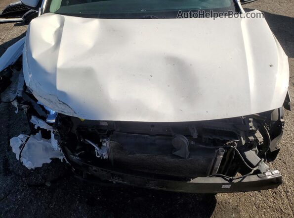 3KPA24AD5ME375189 2021 KIA RIO White Widok wnętrza z tyłu
