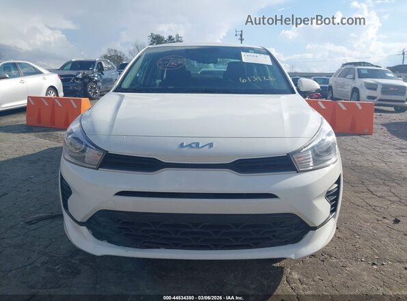3KPA24AD5PE613126 2023 KIA RIO White Սարքավորումների վահանակի տեսք
