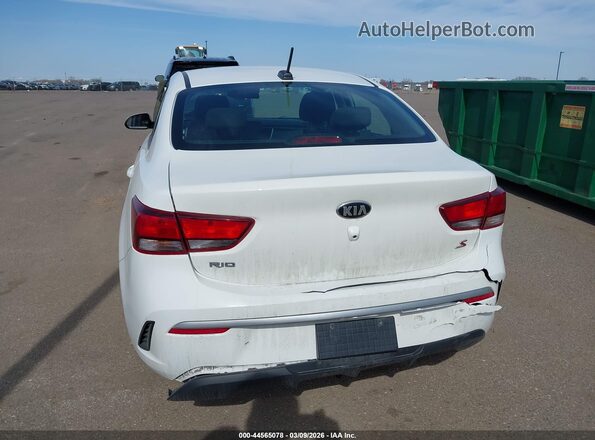3KPA24AD6ME366291 2021 KIA RIO White Front view