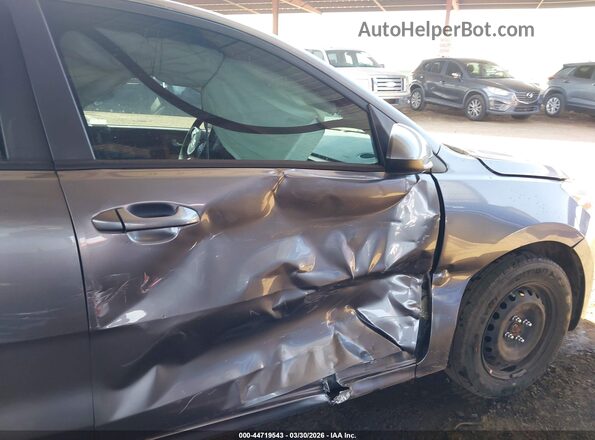 3KPA24AD8LE321125 2020 KIA RIO Gray Вид салону спереду
