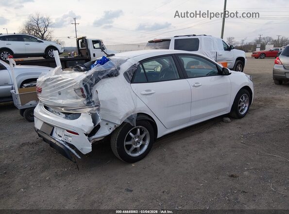 3KPA24AD8PE616201 2023 KIA RIO Белый Задняя правая четверть