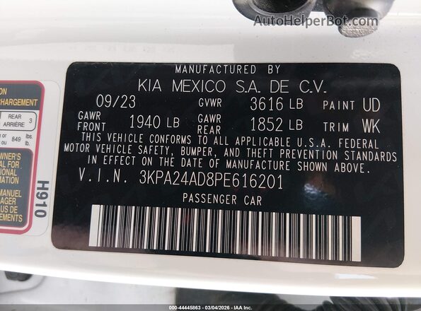 3KPA24AD8PE616201 2023 KIA RIO Белый Вид подкапотного пространства