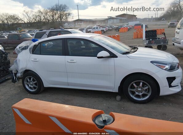 3KPA24AD8PE616201 2023 KIA RIO Белый Панорамный вид салона 360°
