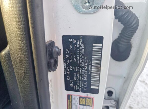 3KPA24AD9ME422174 2021 KIA RIO White Widok komory silnika