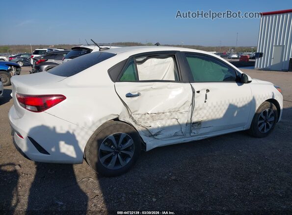 3KPA24ADXNE432469 2022 KIA RIO White Вид спереду