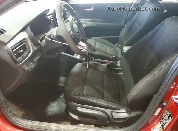3KPA25AD0ME402286 2021 KIA RIO Red Widok wnętrza z przodu