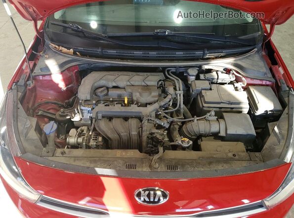 3KPA25AD0ME402286 2021 KIA RIO Red Widok wnętrza z tyłu