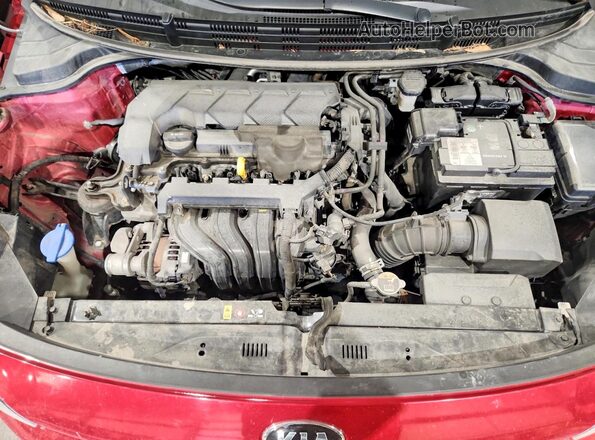 3KPA25AD5ME381225 2021 KIA RIO Red Rear interior view