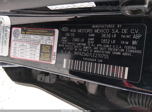 3KPA25AD7LE270755 2020 KIA RIO 5-DOOR Black Widok komory silnika