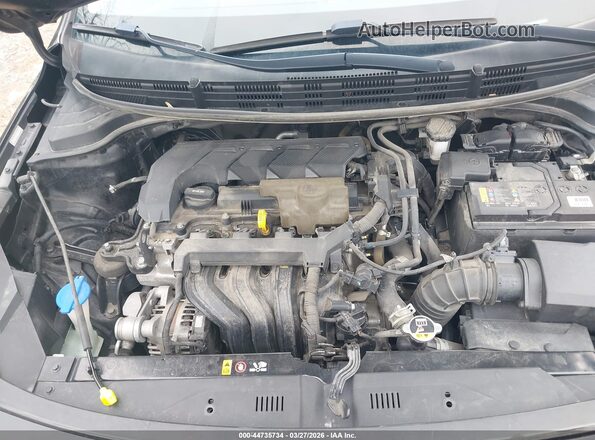 3KPA25AD8LE348167 2020 KIA RIO 5-DOOR Black Rear view
