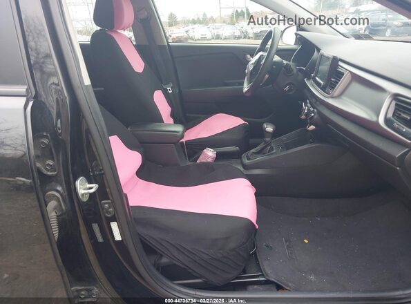 3KPA25AD8LE348167 2020 KIA RIO 5-DOOR Black Front interior view