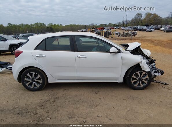 3KPA25AD9PE558654 2023 KIA RIO 5-DOOR White Widok wnętrza 360 stopni