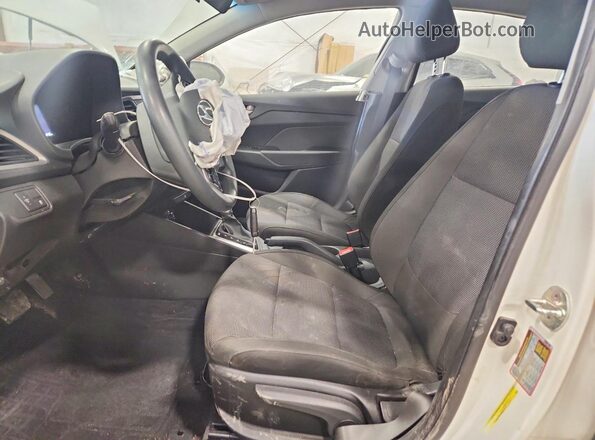 3KPC24A30JE029465 2018 HYUNDAI ACCENT White 