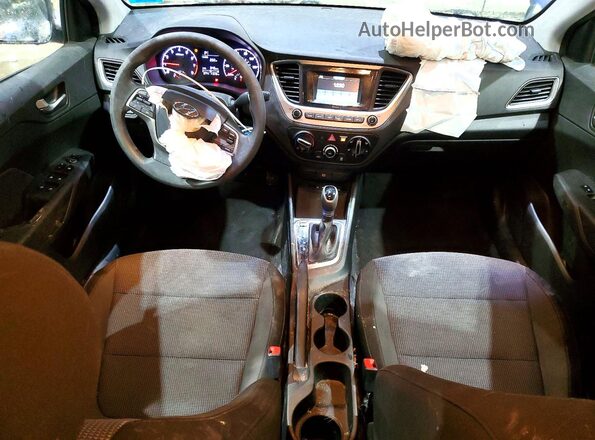 3KPC24A31JE035002 2018 HYUNDAI ACCENT Blue Dashboard view
