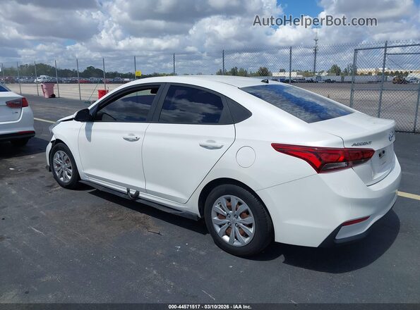 3KPC24A35KE047803 2019 HYUNDAI ACCENT White Trasero izquierdo