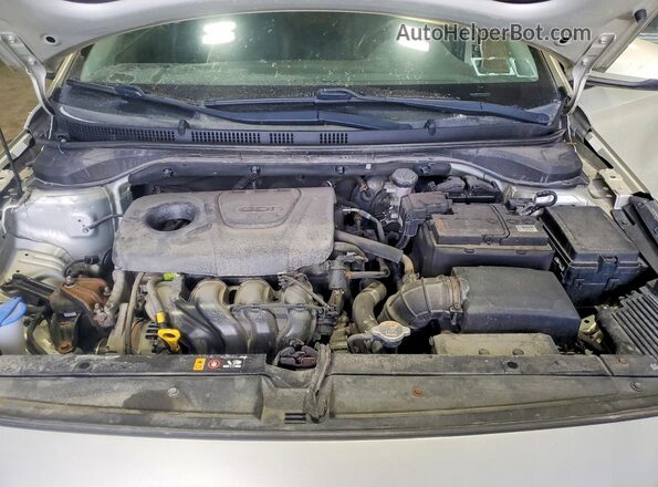 3KPC24A37JE034565 2018 HYUNDAI ACCENT Бежевый Вид задней части салона