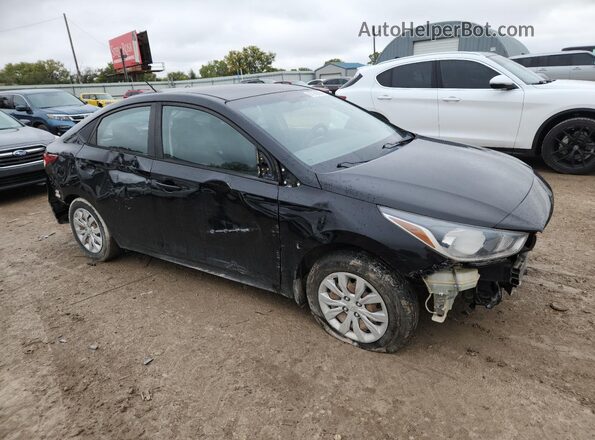 3KPC24A38JE026068 2018 HYUNDAI ACCENT Black Przód prawy