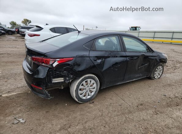 3KPC24A38JE026068 2018 HYUNDAI ACCENT Black Tył prawy