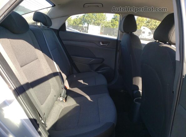 3KPC24A39KE069030 2019 HYUNDAI ACCENT Серебряный 