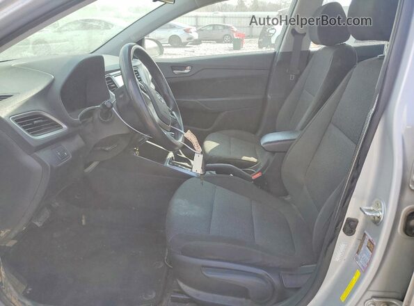 3KPC24A63ME133396 2021 HYUNDAI ACCENT Silver წინა სალონის ხედი