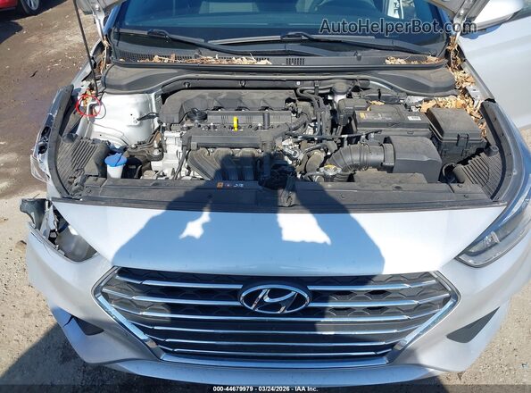 3KPC24A64ME143175 2021 HYUNDAI ACCENT Silver Вид ззаду